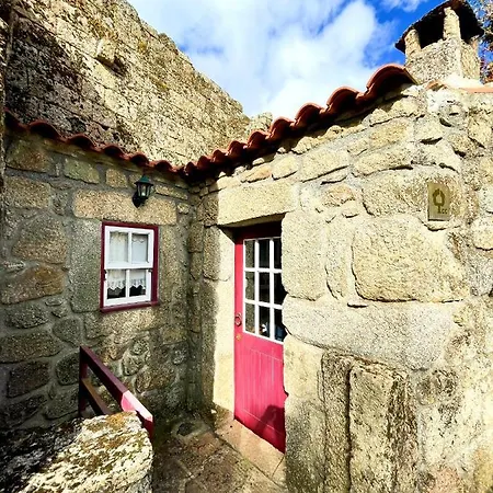 ꙳ ※ Nest Inside Castle + Fireplace ꙳ Lapa Viriato * Sortelha