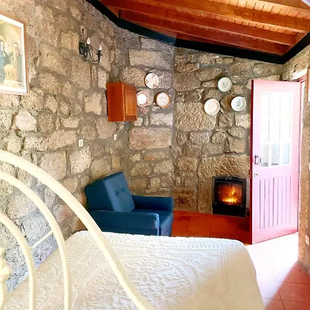 ꙳ ※ Nest Inside Castle + Fireplace ꙳ Lapa Viriato * Sortelha