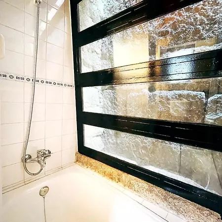 Holiday home ꙳ ※ Nest Inside Castle + Fireplace ꙳ Lapa Viriato